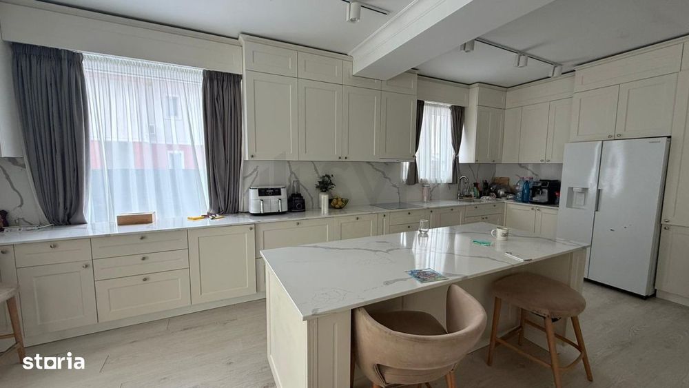 Pipera l American Village l Vila duplex 260 mp