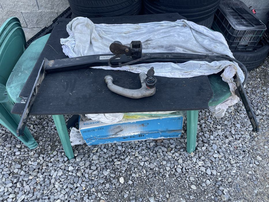 Теглич Audi A3 Ауди А3