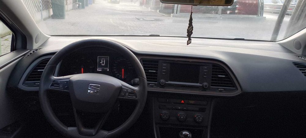 SEAT Leon 2015 — imagine 3