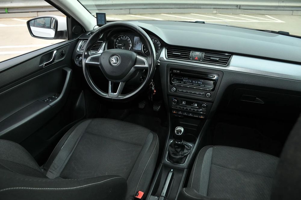 Skoda RAPID Proprietar /Clima /Scaune incalzite /Bluetooth