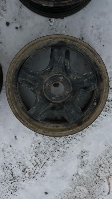 Диски Рено Логан R16