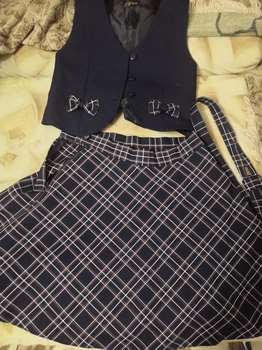 Форма школьная 128р