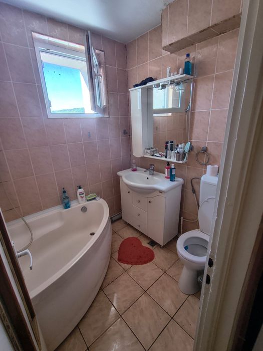 Apartament 2 camere zona Intim