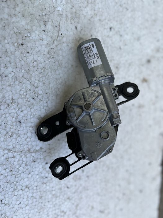 Motoras Stergator Haion | Seat Skoda VW | Leon / Fabia / Karoq / Kodiaq / Octavia / Rapid / Superb / Arteon / Taos | Piese Lamela Modul Motor Spate