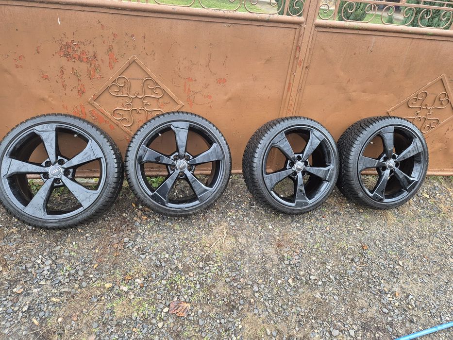 Vând jante de Audi și mercedes