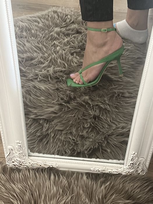 Sandale noi, marimea 38