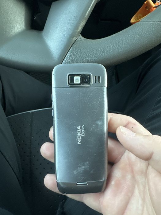 Нокиа Е52 продам срочно