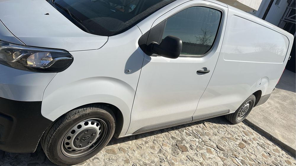 toyota autoutilitara aprp noua!