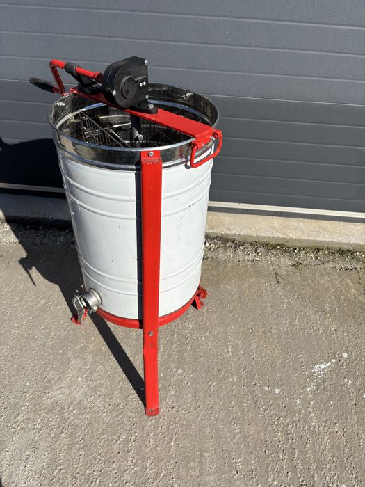 Centrifuga manuala cu 2 rame