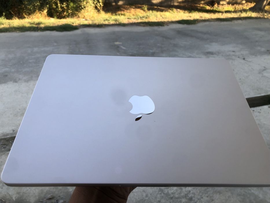 MACBOOK AIR M4 egasidan