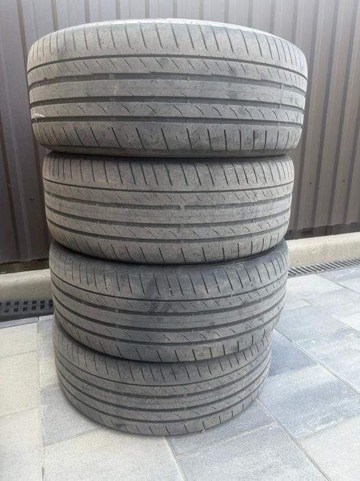 Летняя резина , Continental 235/55/R19