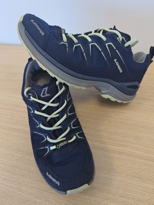 Ghete Goretex Lowa 37 (23,6cm)