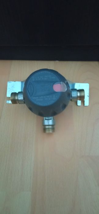 Vând centralină și regulator presiune cu inversor automat