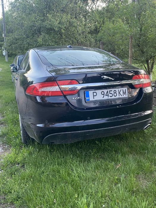 Бартер Перфектен Ягуар, Jaguar XF