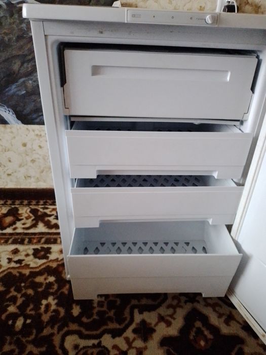 Продаи морозильную камеру