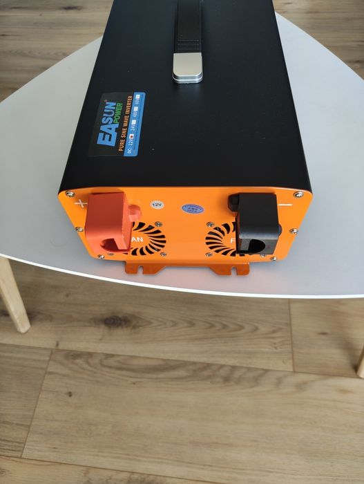 Invertor EASUN Pure Sine Wave 12V - 9000W Peak / 3500W Continuu - NOU