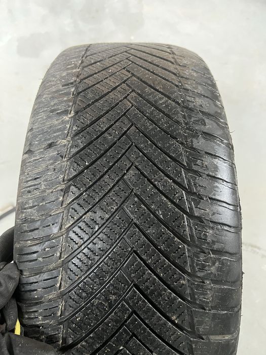 Jante cu anvelope all season 245/40/19 5x114,3 66,1