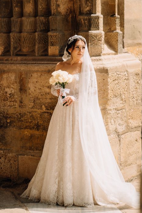 Rochie de mireasă din dantelă