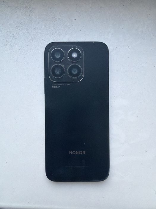 Honor x8b с коробкой