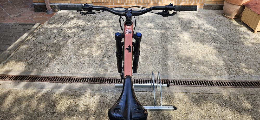 MTB ROCKY MOUNTAIN full suspension, size MD, 29