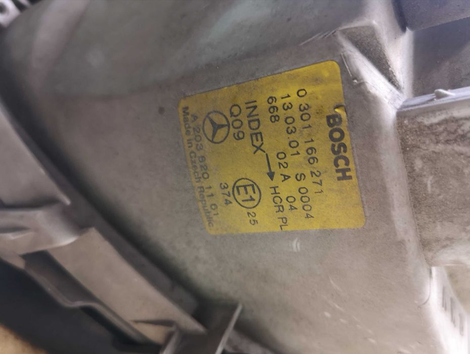 Оригинален фар Мерцедес Ц 203 Mercedes C W 203 Ksenon