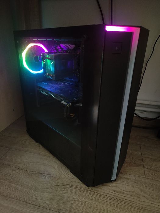 Vând pc gaming i7-8700 /ROG Strix