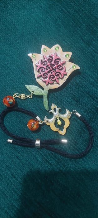 Ручные украшения