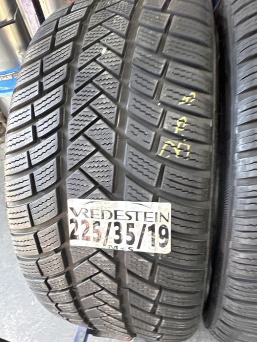 225/35/19 verdestain