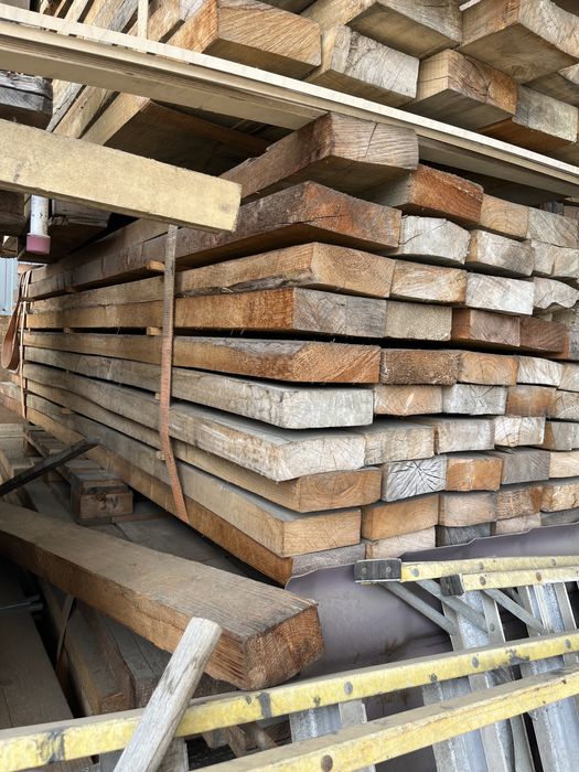 Сух Дървен Материал