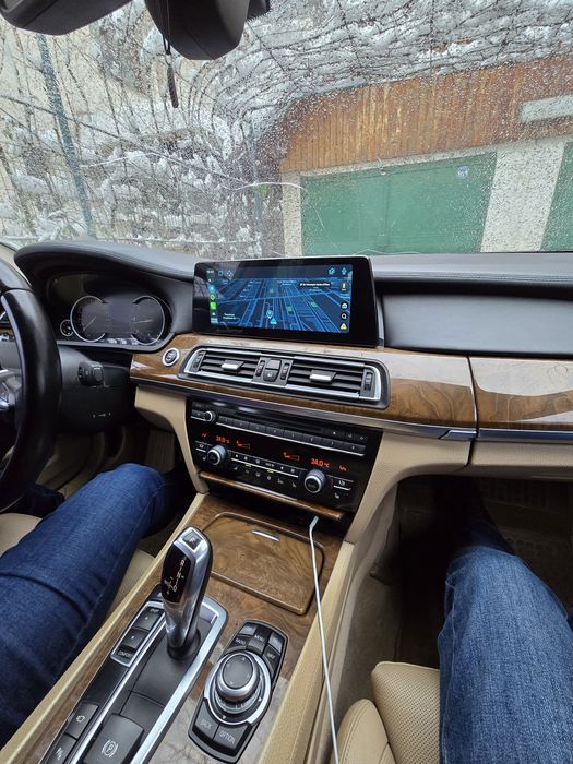 Navigatie android Carplay BMW seria 7 F01 Waze YouTube GPS BT USB