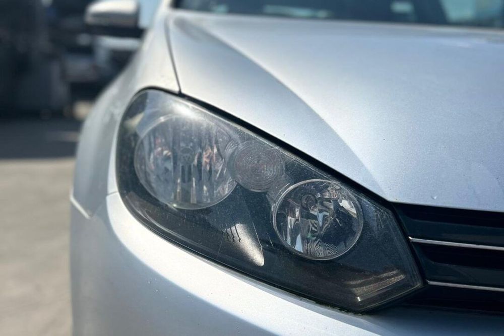 FAR DREAPTA VW GOLF 6 - AN 2011