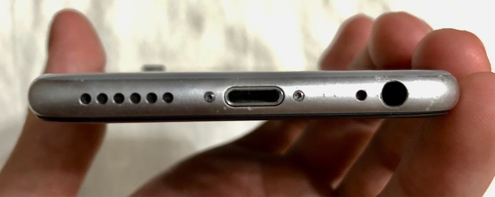 Продам Apple iPhone 6s