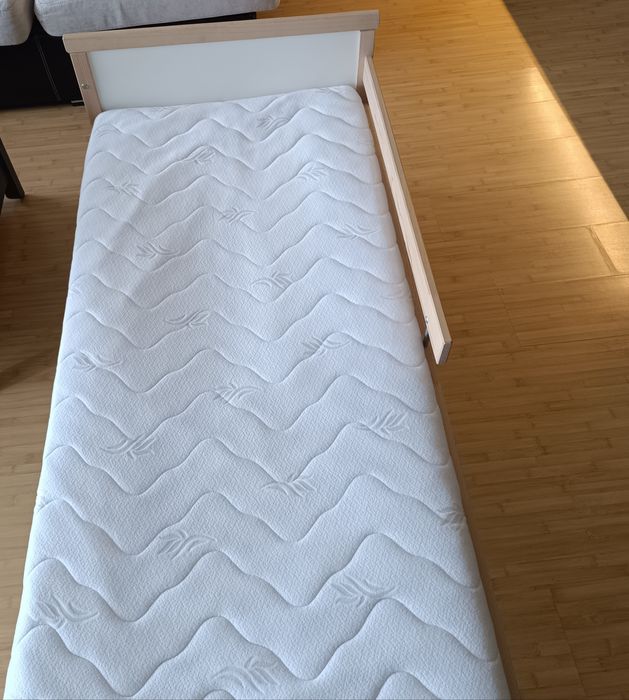 Детско легло Икеа+ матрак