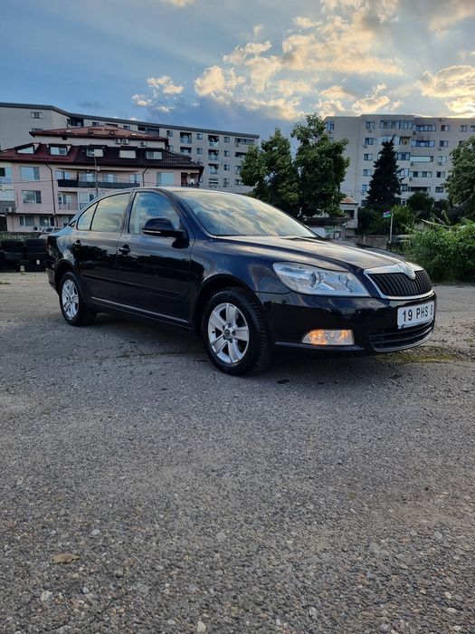 SKODA Octavia 2011 — imagine 2