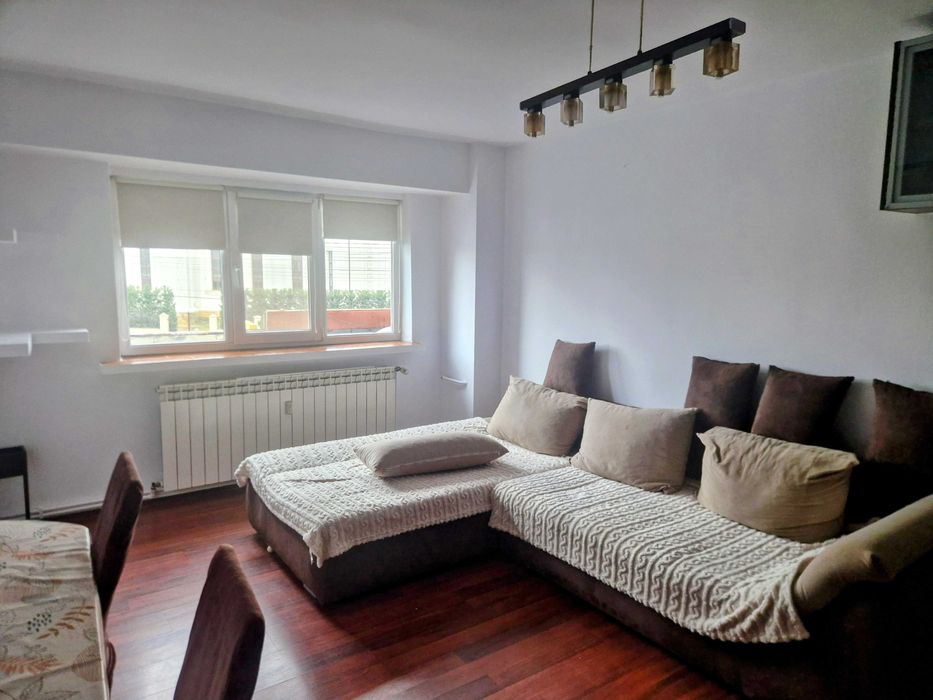 Apartament 3 camere de închiriat–ultracentral Focșani (Ceasul Rau)