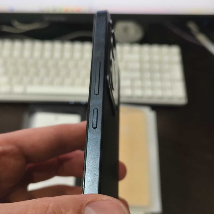 Смартфон Vivo V25e