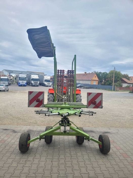 Grebla de adunat fan Claas