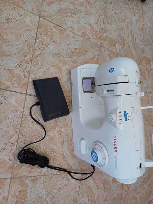 Продаётся швени машинка