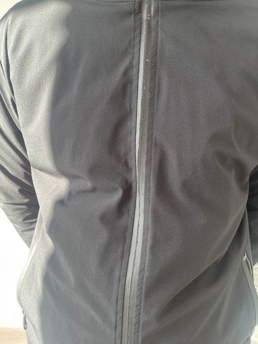 черно мъжко яке.