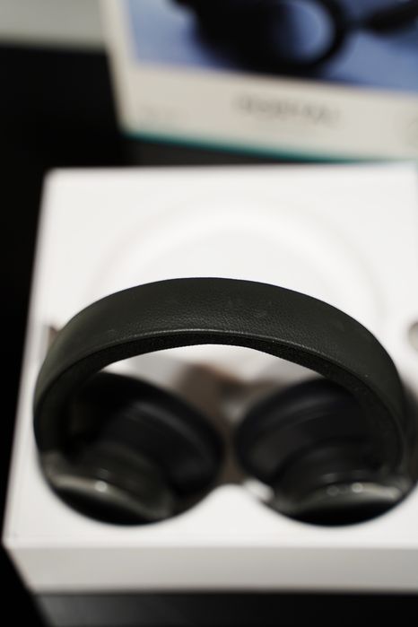 Наушники Bang & Olufsen Portal