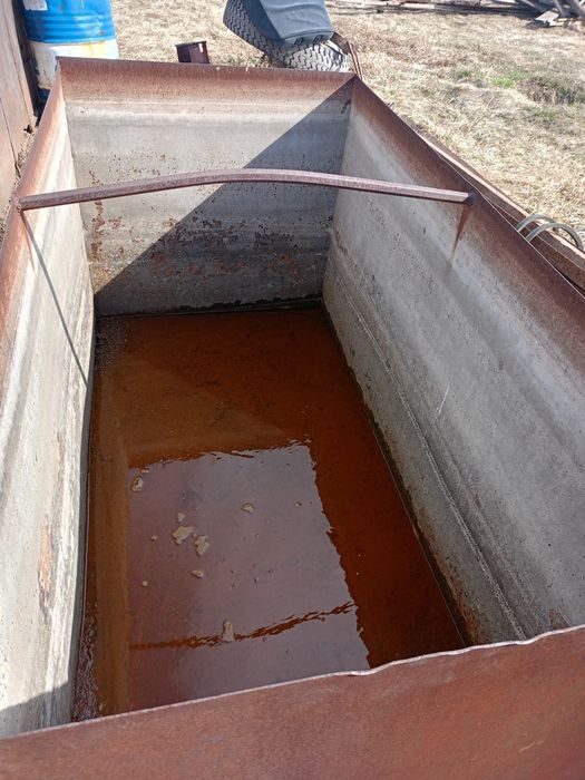 Ёмкость два куба хороший