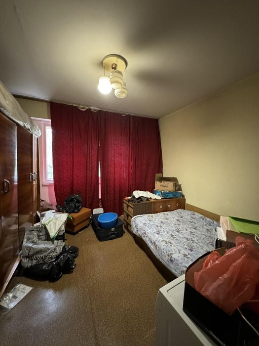 Тристаен апартамент в ж.к Братя Миладинови