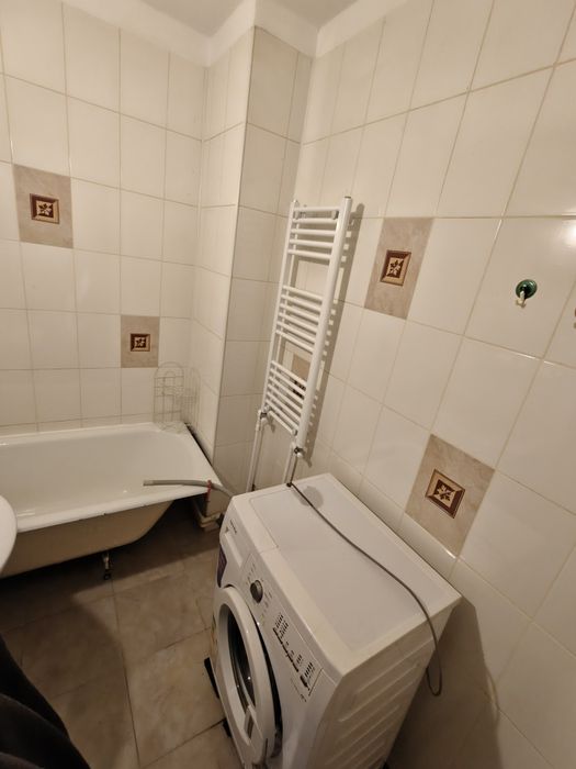 [ÎNCHIRIAT] Închiriez apartament cu o cameră în Dej