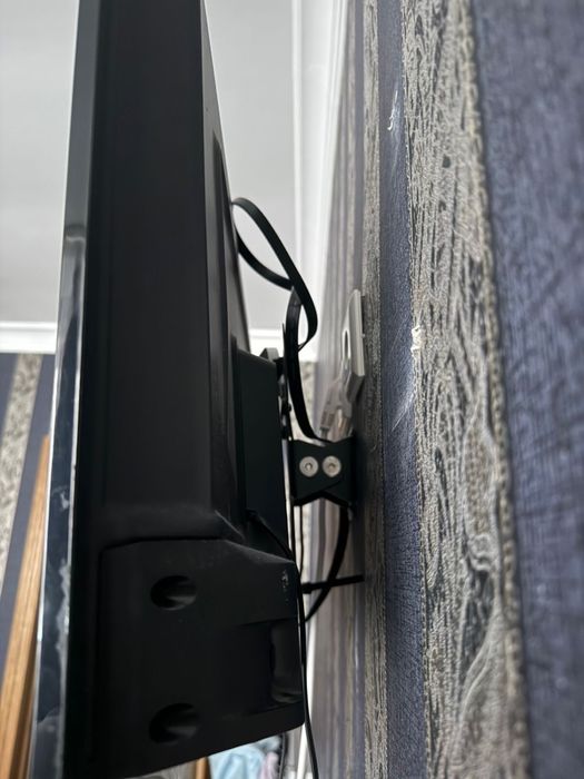 Продам телевизор Philips