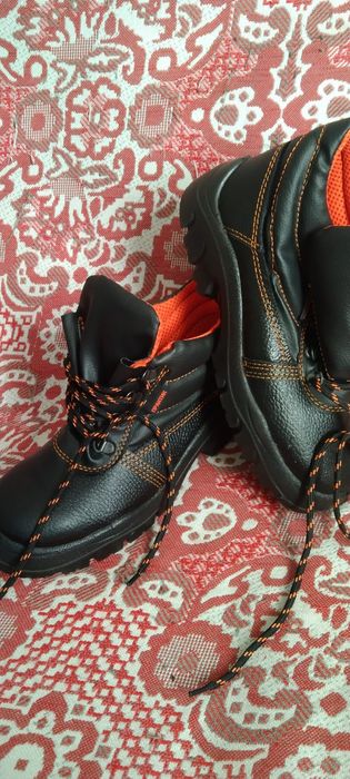 Продажа спец обувь