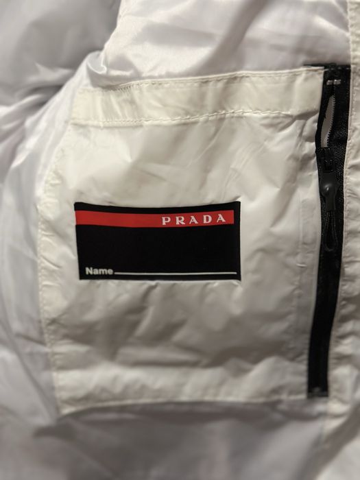 Мъжко яке PRADA !