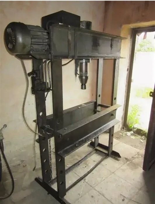 Пресс гидравлический ОКС 1671М. 40 тонн