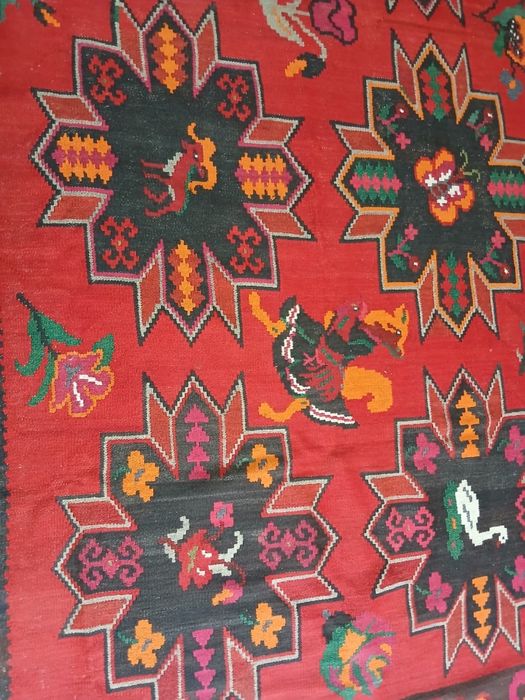 Ковер ручной работы