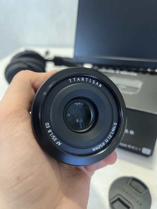 Объектив TTartisan 35mm f1.8