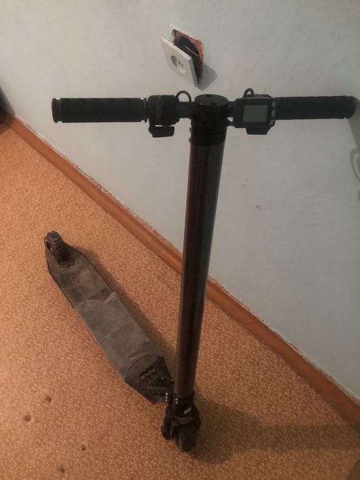 Электронный самокат